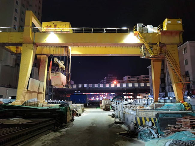 AGGAMEEN500系列变频器在龙门吊的应用